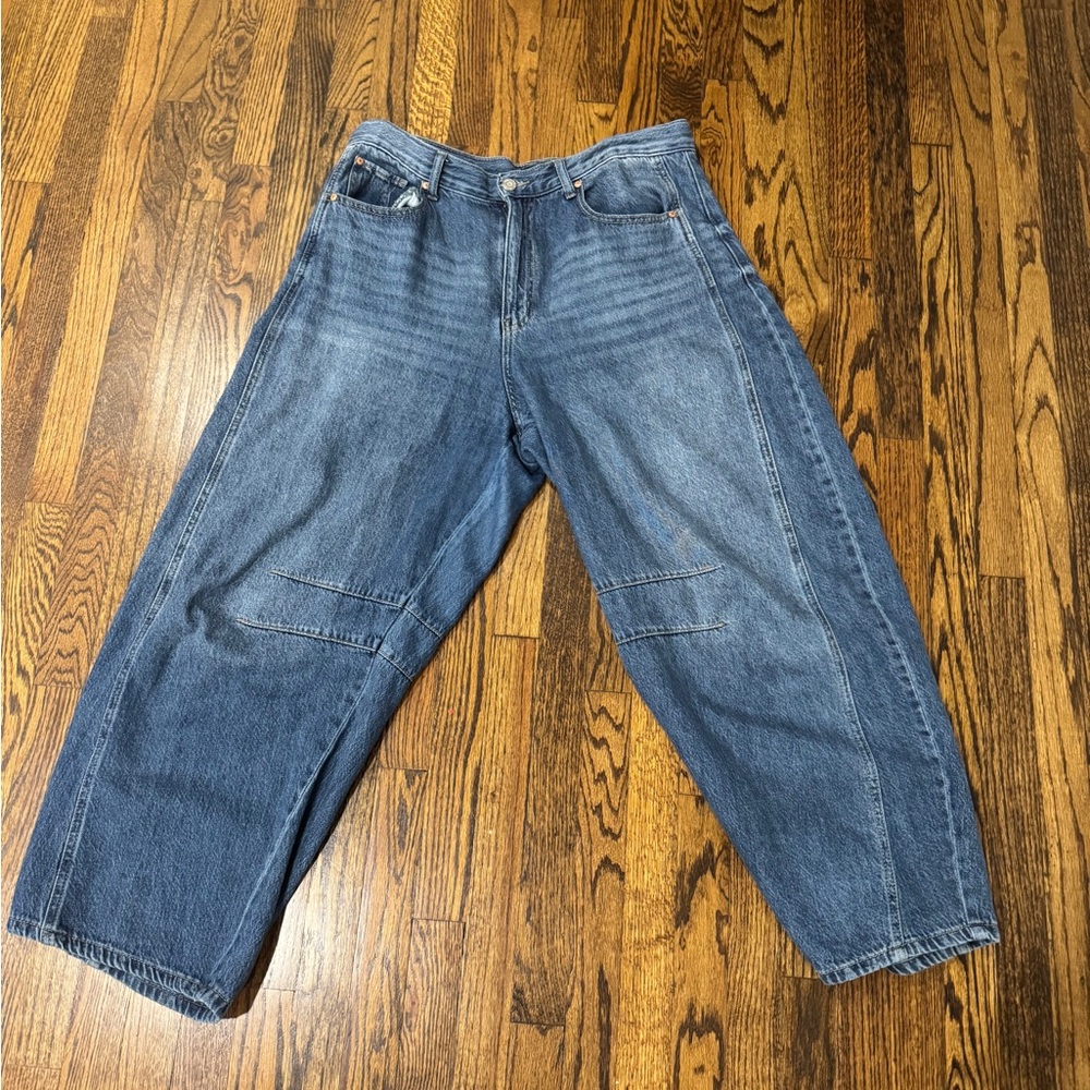 SINCERELY JULES JEANS